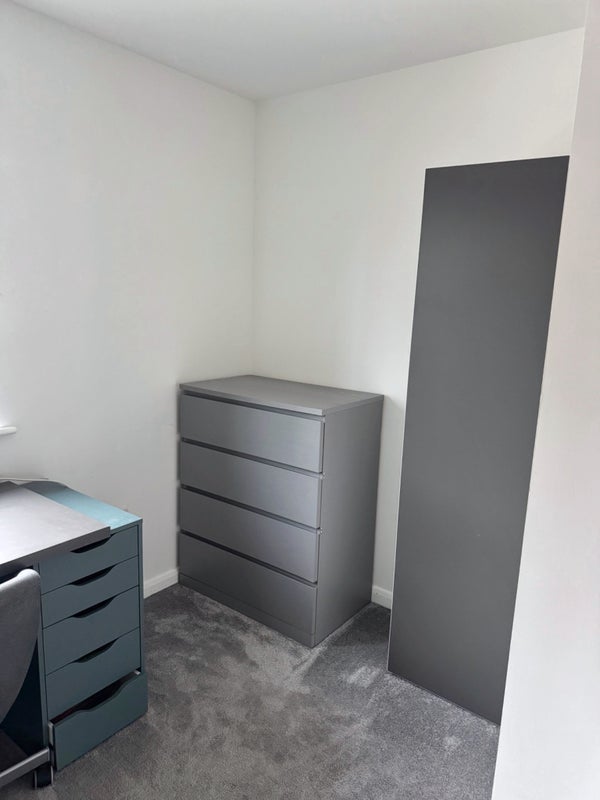 Room St Aiden's Road in City of Edinburgh