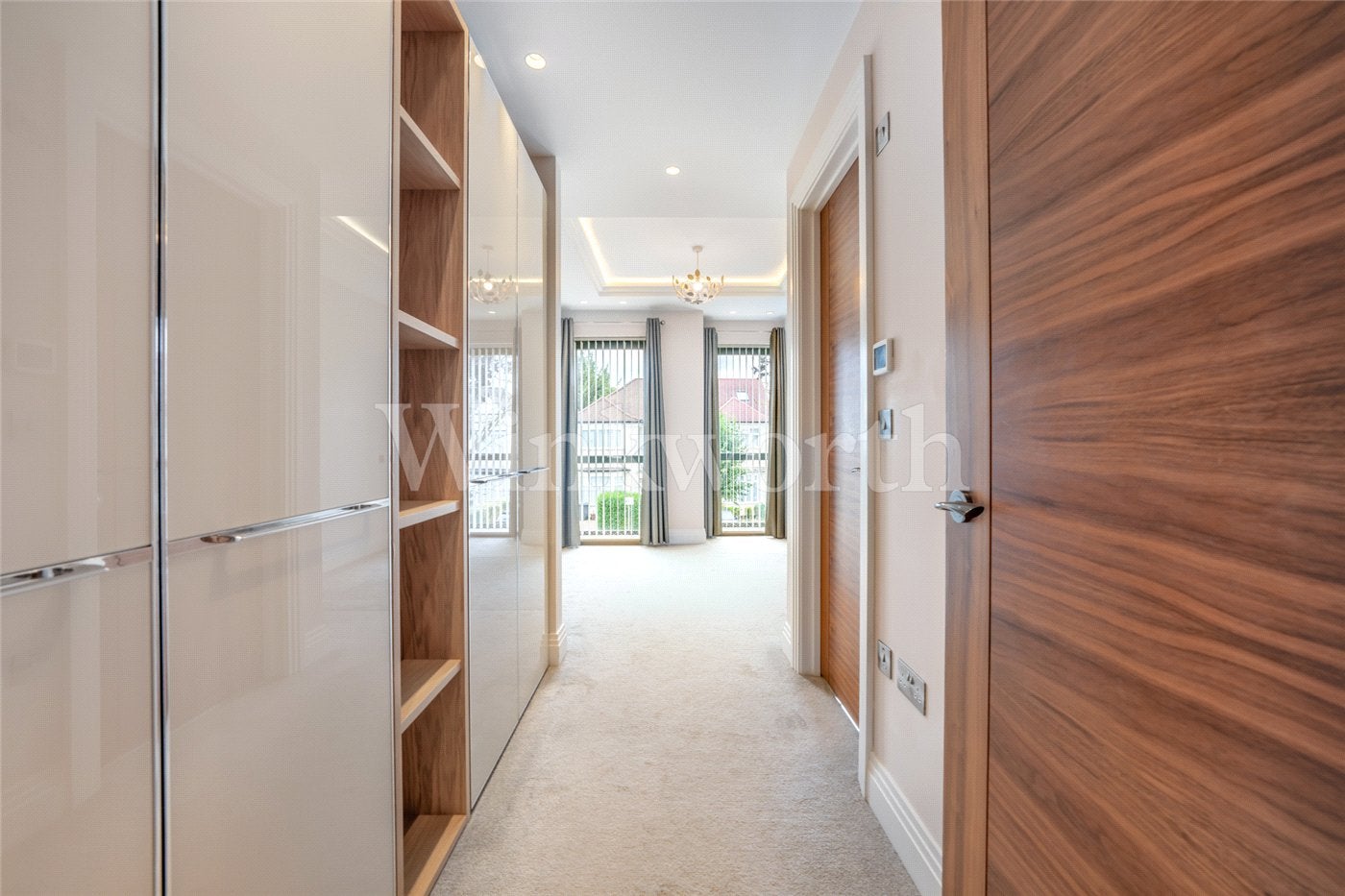 Flat Golders Manor Drive in Greater London