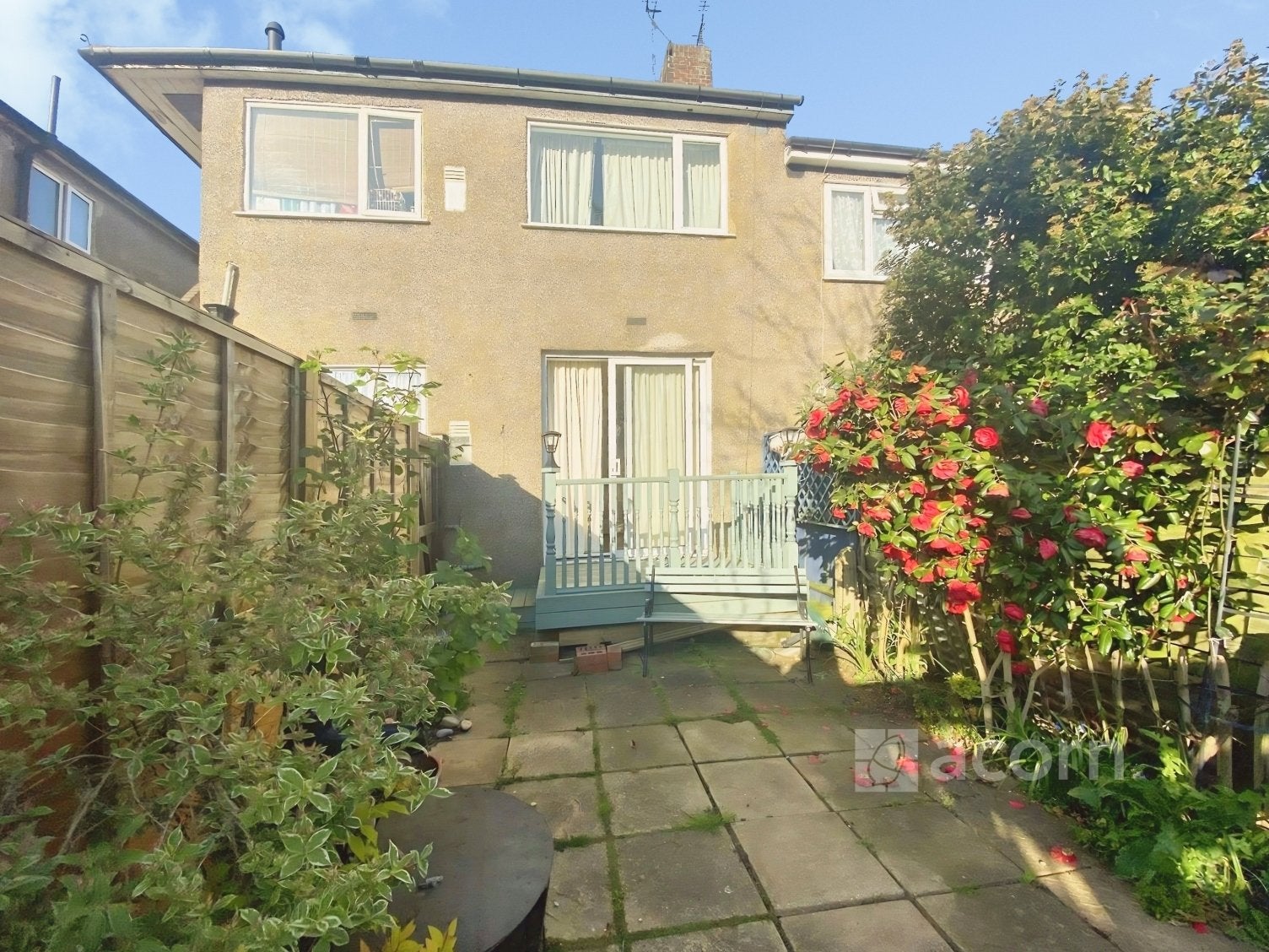 Flat Edendale Road in Greater London