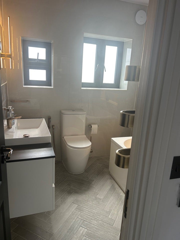 Room Ashburton Avenue in Greater London