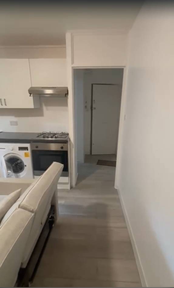Flat Ruthin Close in Luton