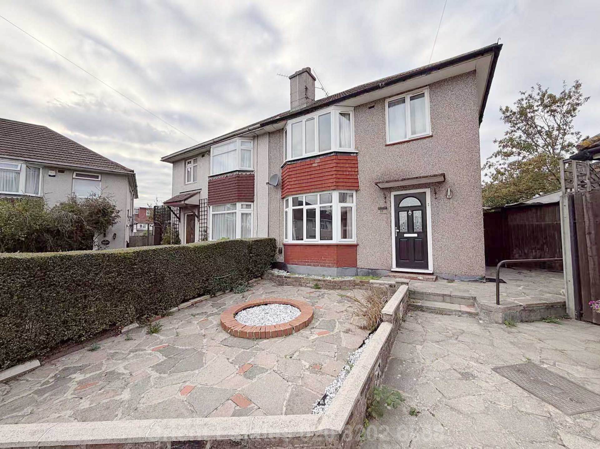 House Layfield Crescent in Greater London