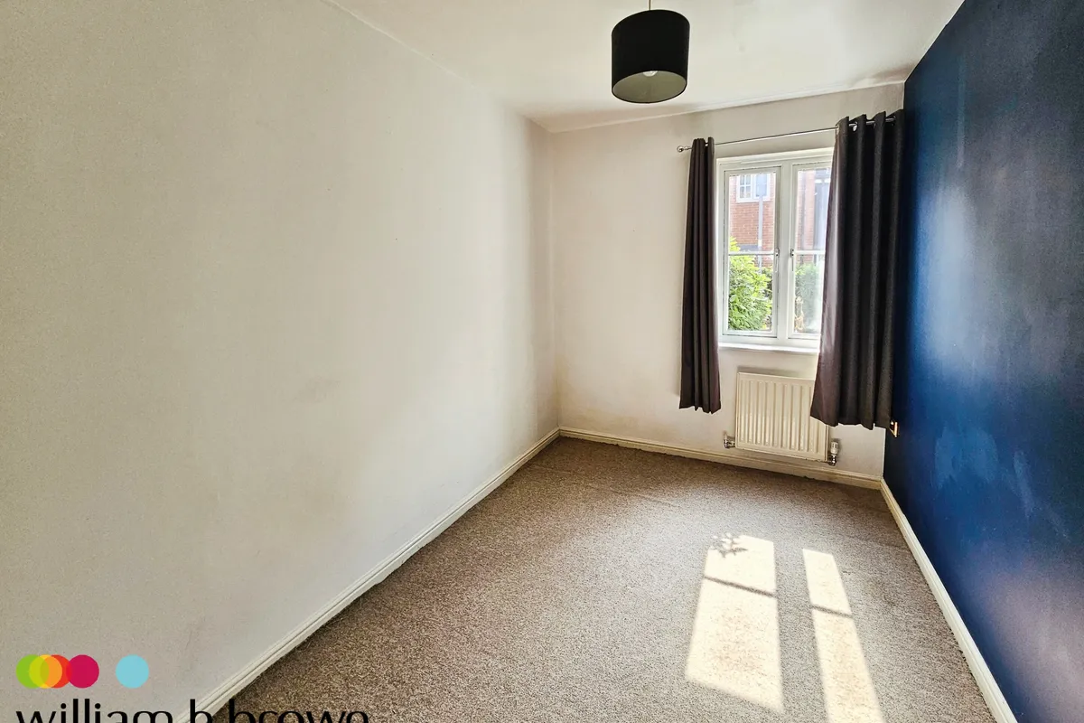 Flat Eastwood Park in Chelmsford