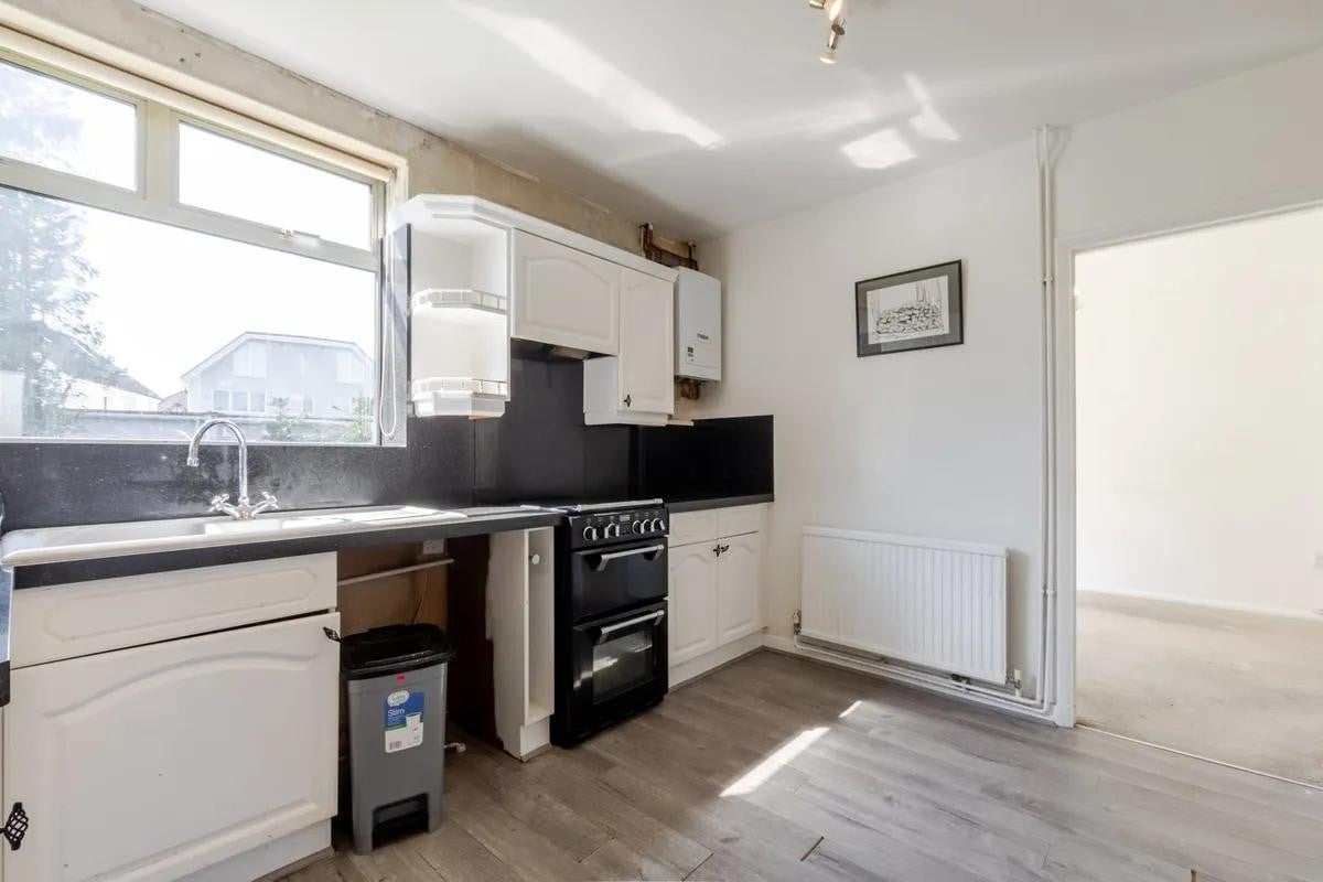 House Greenhithe Close in Greater London