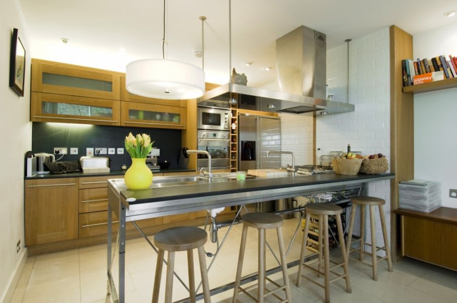 House Bridgepoint Place in Greater London