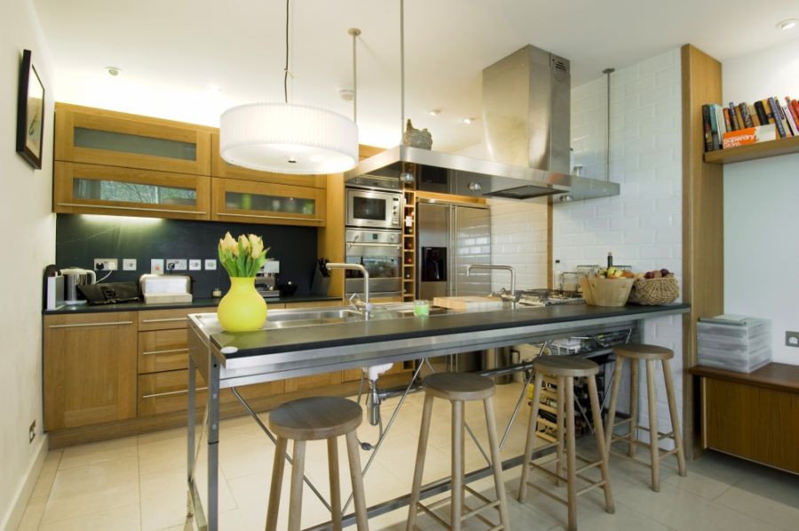 House Bridgepoint Place in Greater London