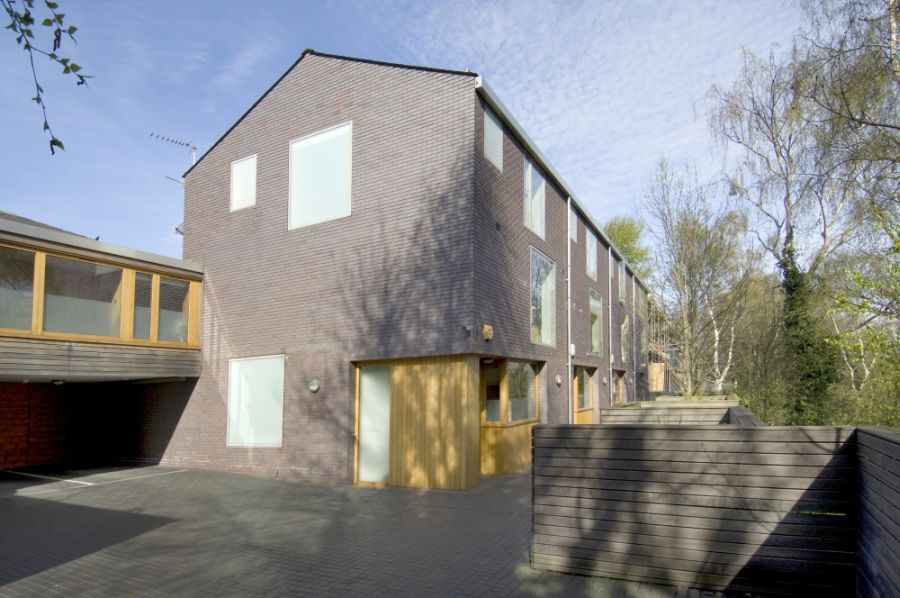 House Bridgepoint Place in Greater London