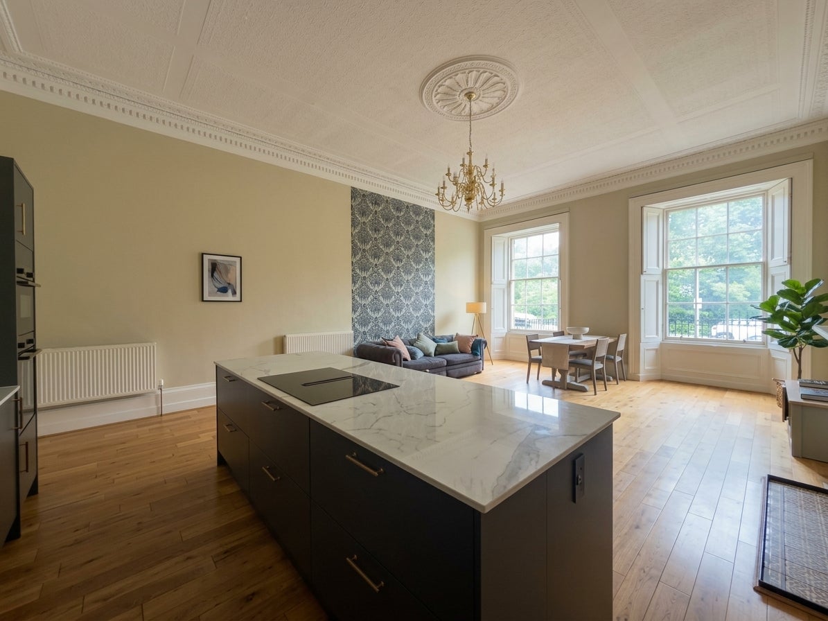 Flat Carlton Terrace in City of Edinburgh