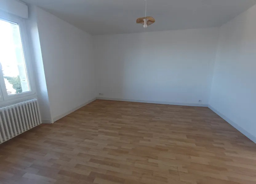 Flat Rue Coëtlogon in Saint-Brieuc