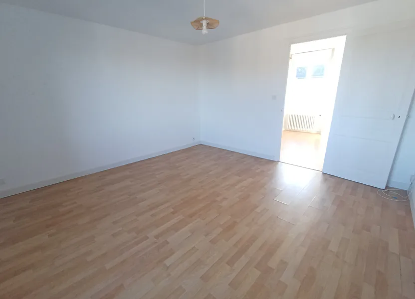 Flat Rue Coëtlogon in Saint-Brieuc