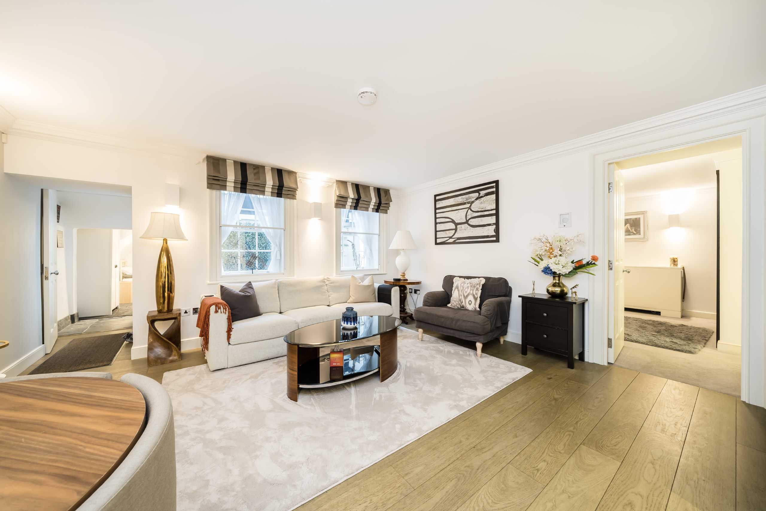 Flat Great Cumberland Place in City of Westminster