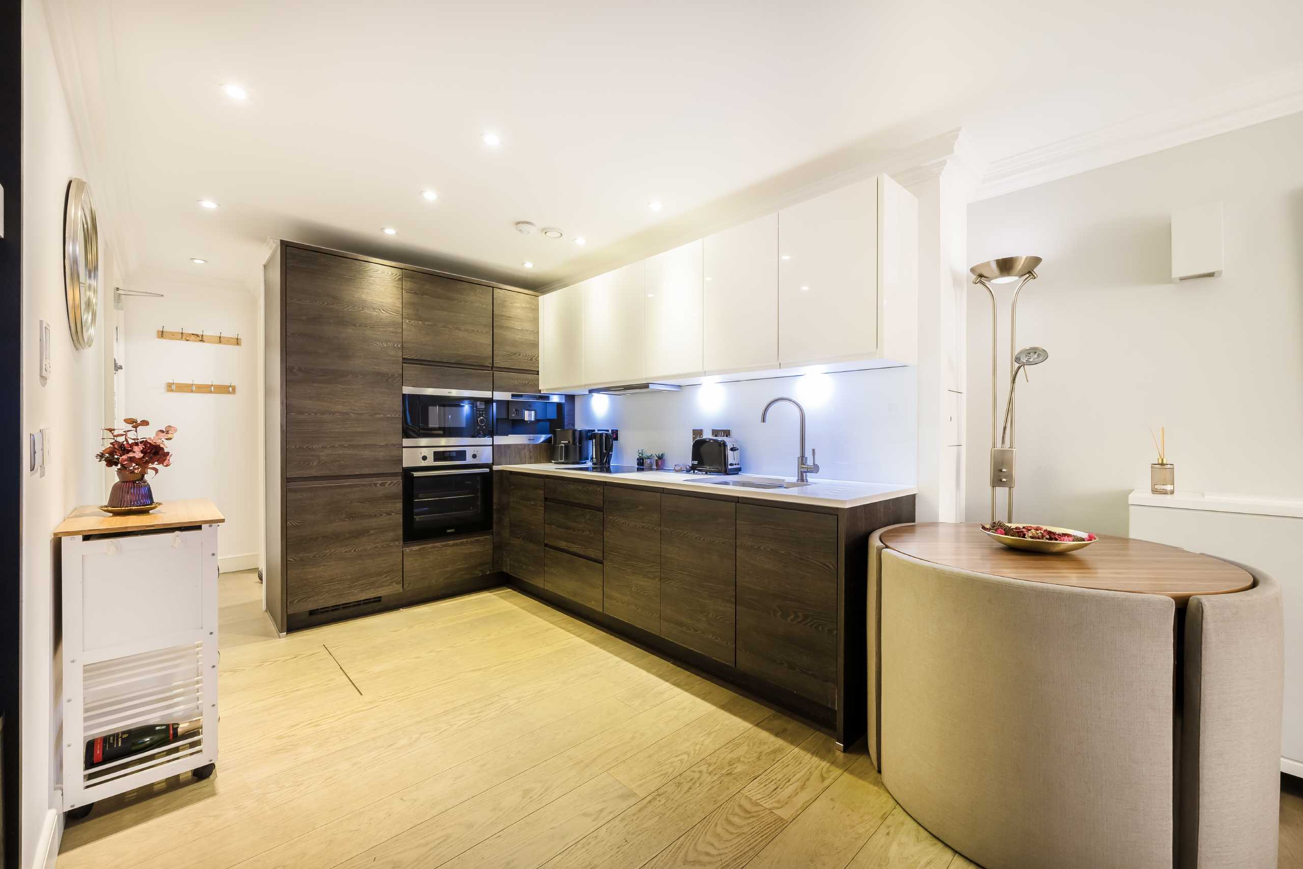 Flat Great Cumberland Place in City of Westminster