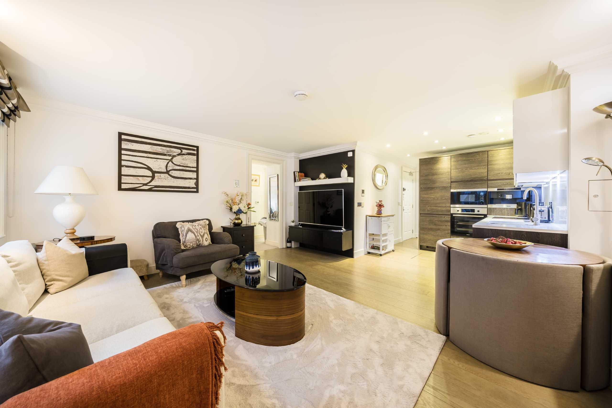 Flat Great Cumberland Place in City of Westminster