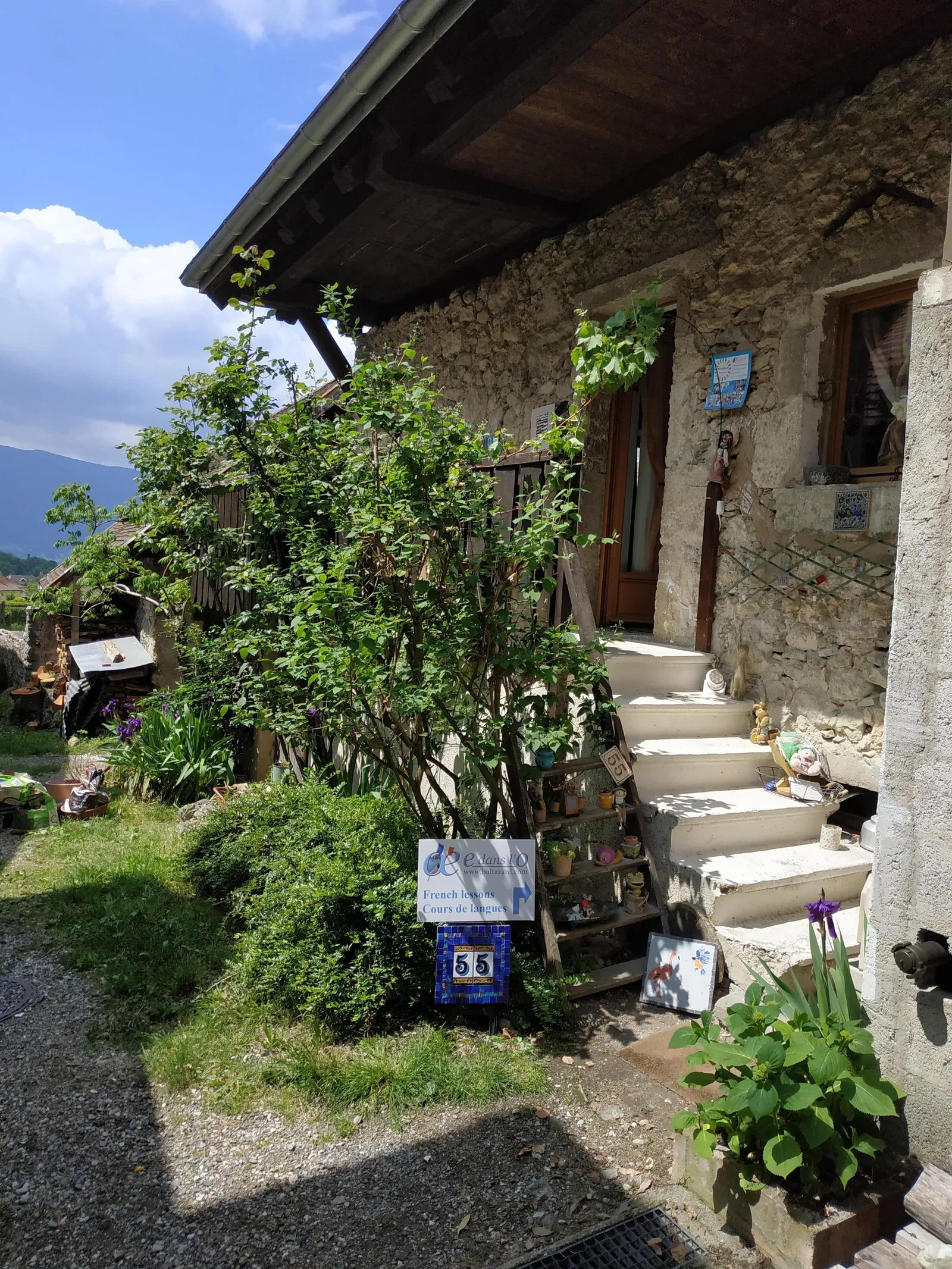 Room Rue de Ramponnet in Menthon-Saint-Bernard