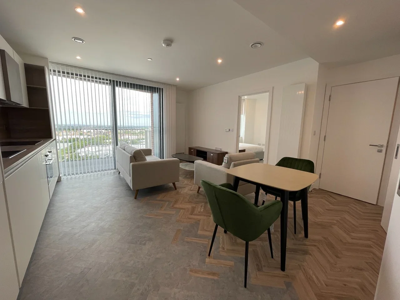 Flat Gillender Street in Greater London