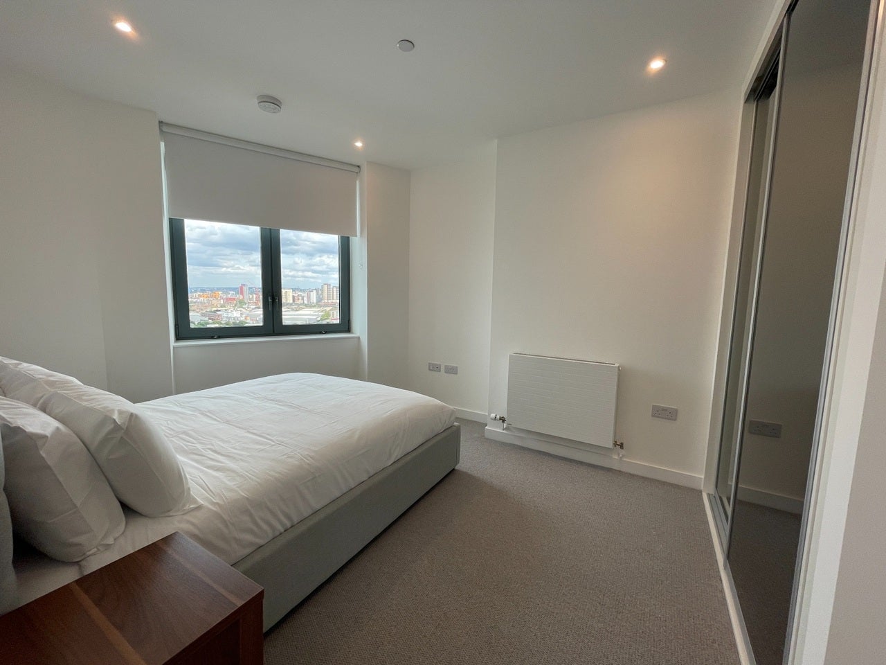 Flat Gillender Street in Greater London