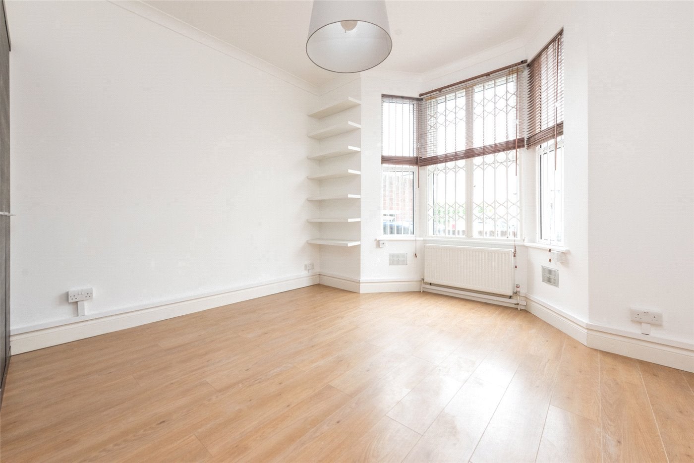 Flat Preston Place in Greater London