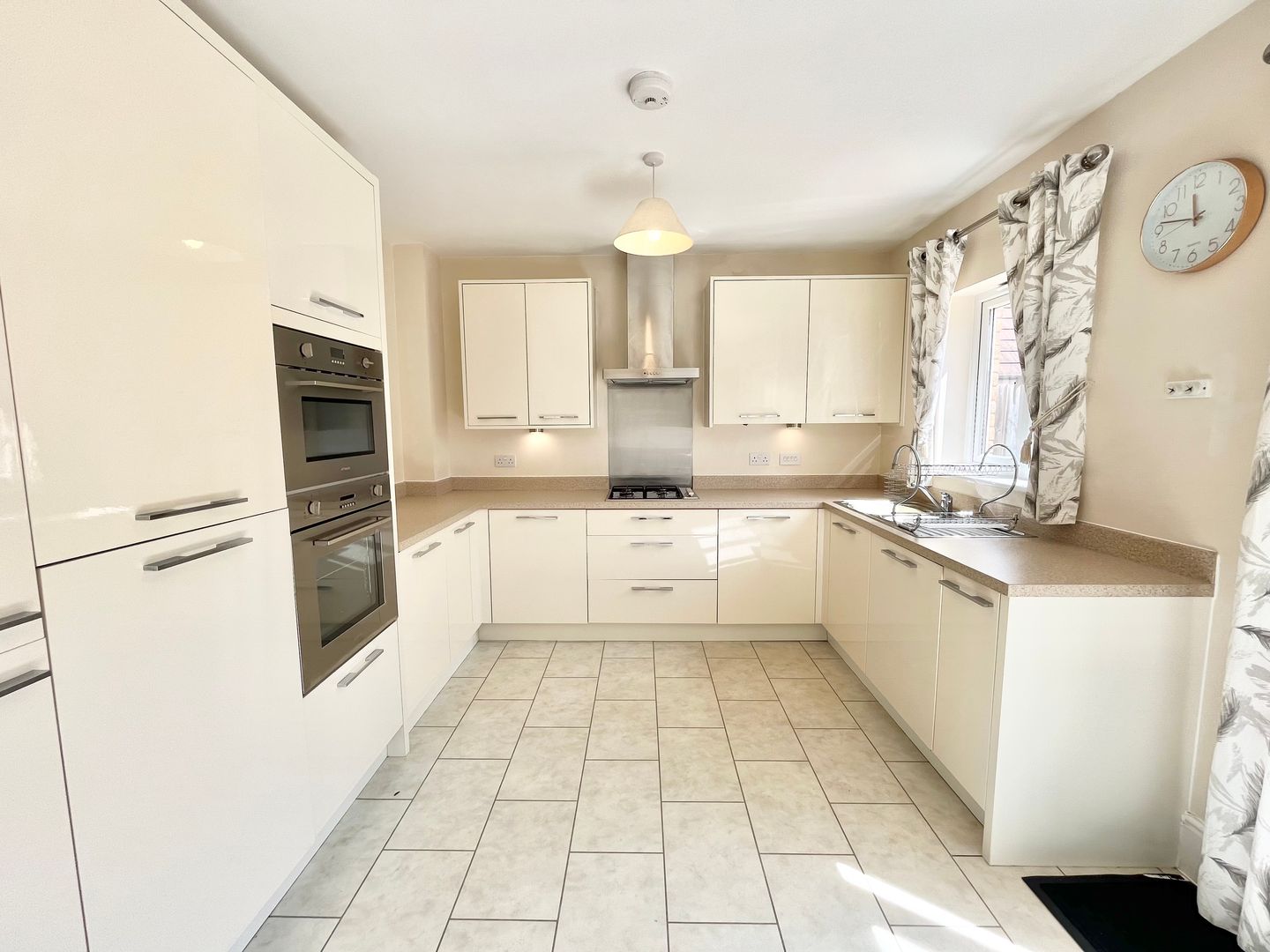 House Leaches Mead in Taunton