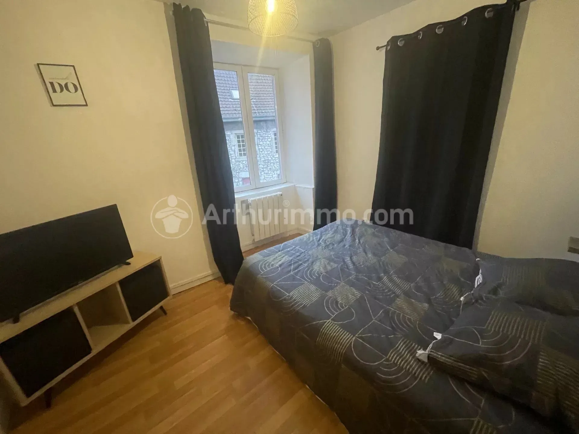 Flat Rue de Dampierre-sur-le-Doubs in Étouvans