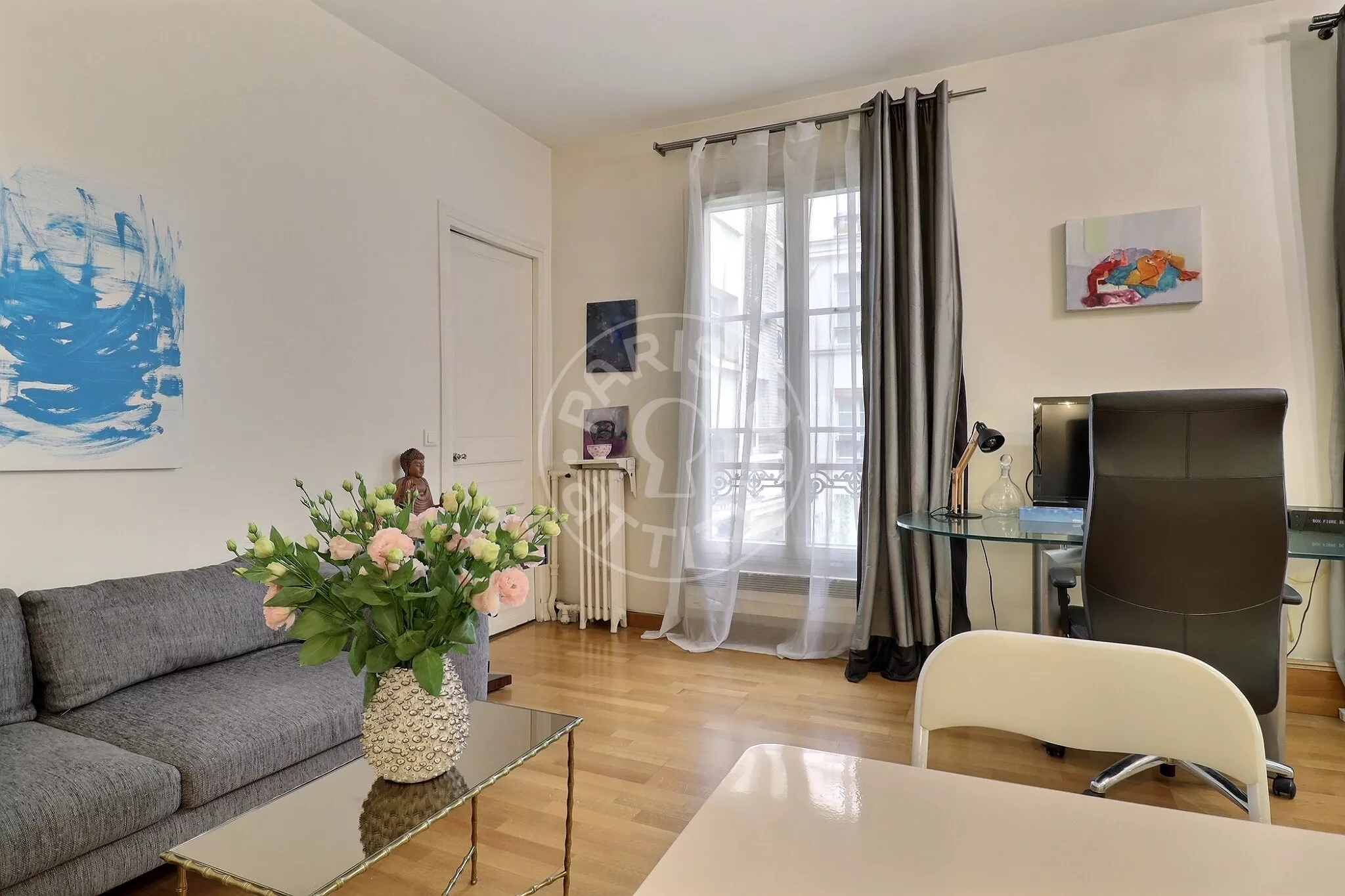 Appartement Rue Greuze à Paris