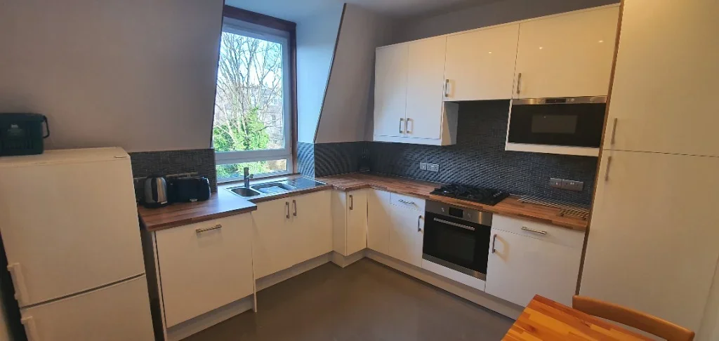 Flat Whitehall Place in Aberdeen City