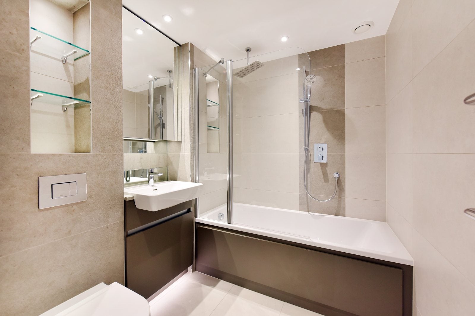 Flat Duke of Wellington Avenue in Greater London