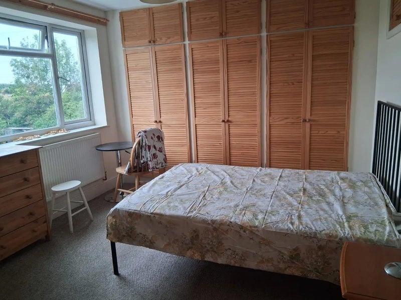 Room Darwin Close in Coventry
