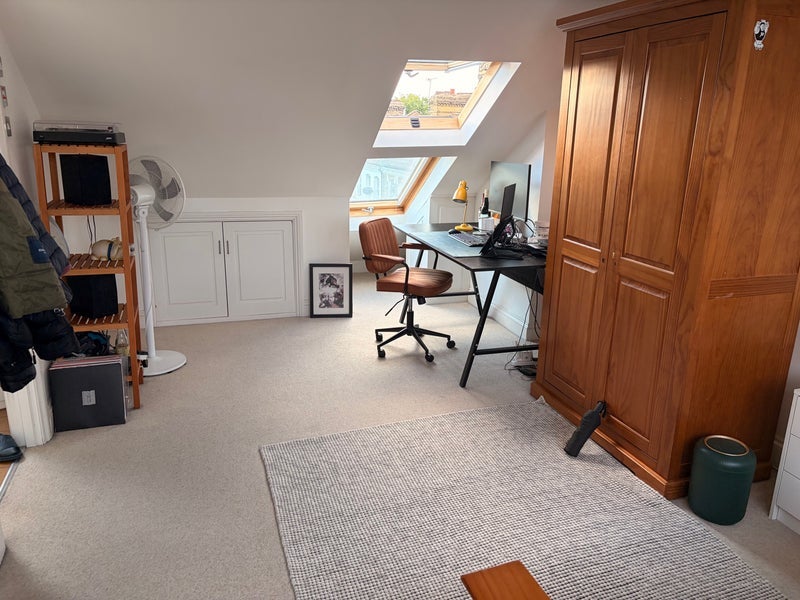 Room Tregothnan Road in Greater London