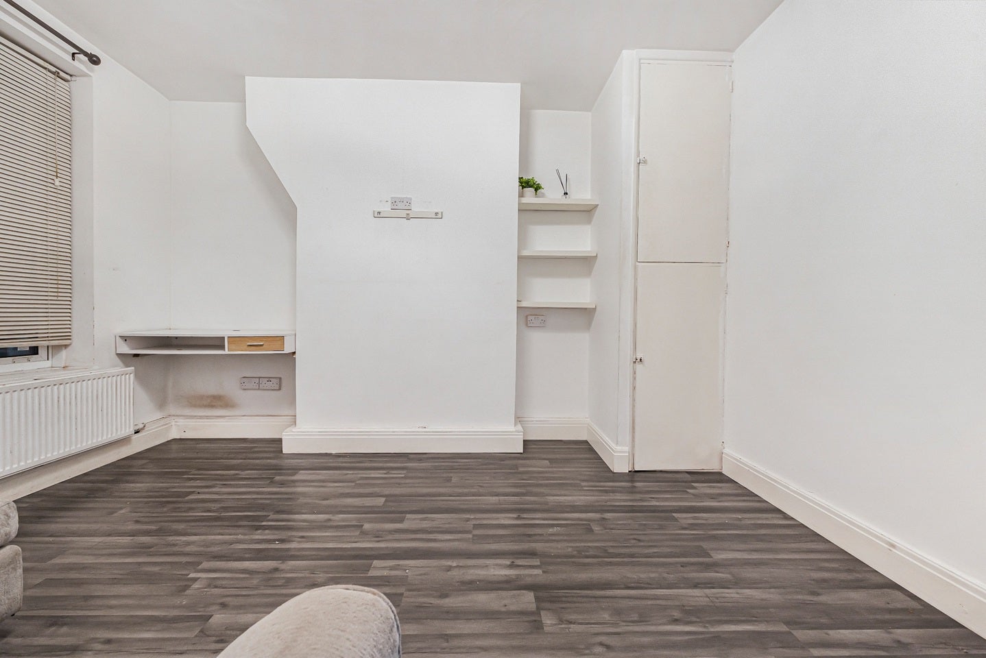 Flat Harper Road in Greater London