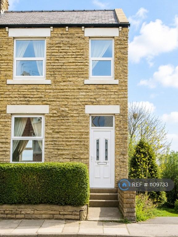House Overthorpe Road in Kirklees