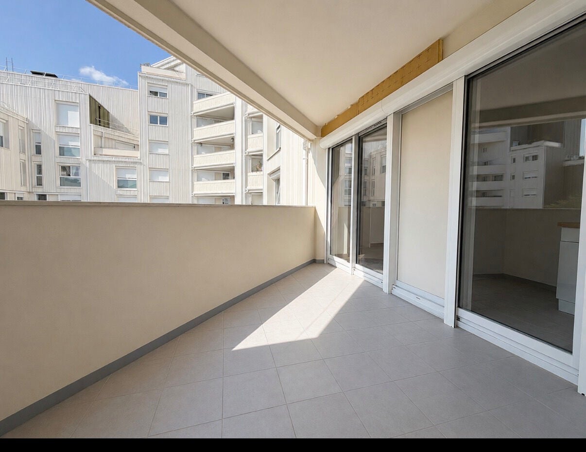Flat Rue Salvador Allende in Le Petit-Quevilly
