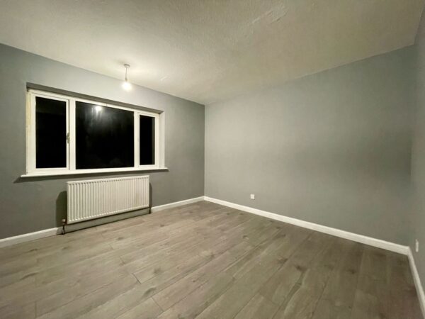 Flat Stuart Court in Hertsmere