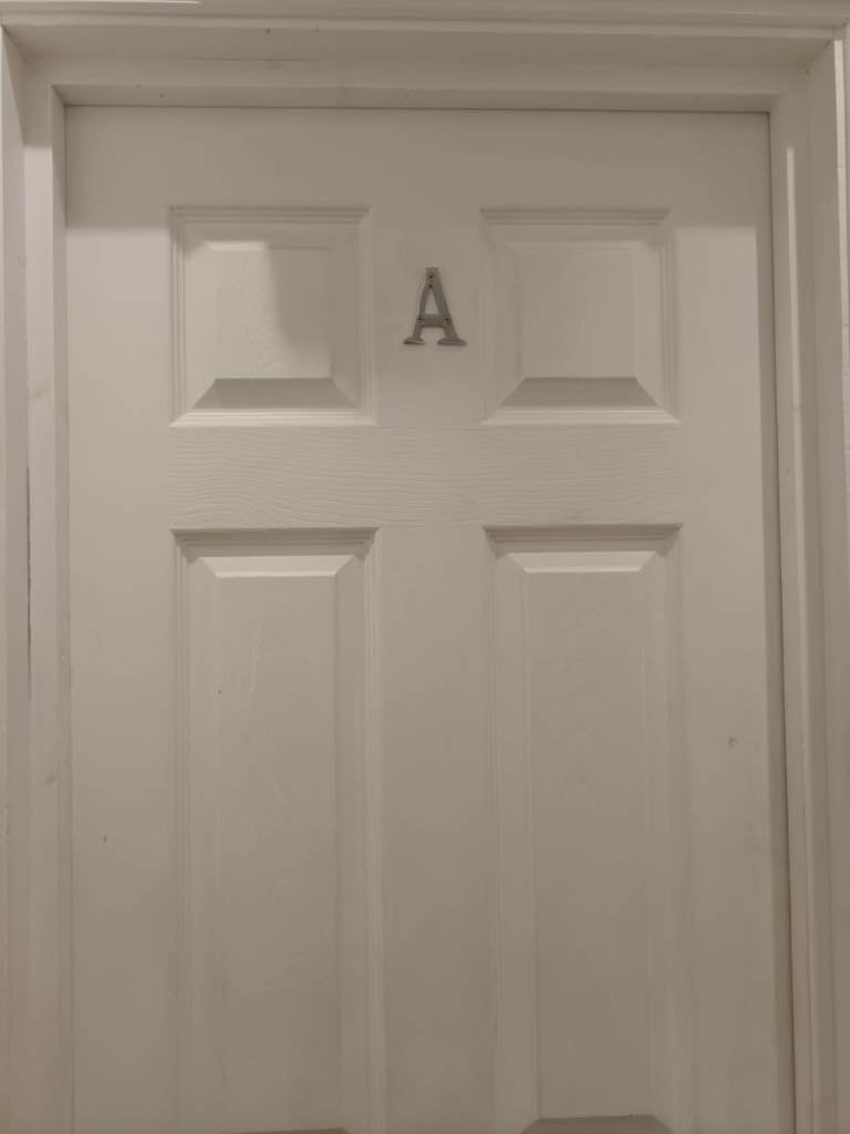 Room Holland Road in Greater London