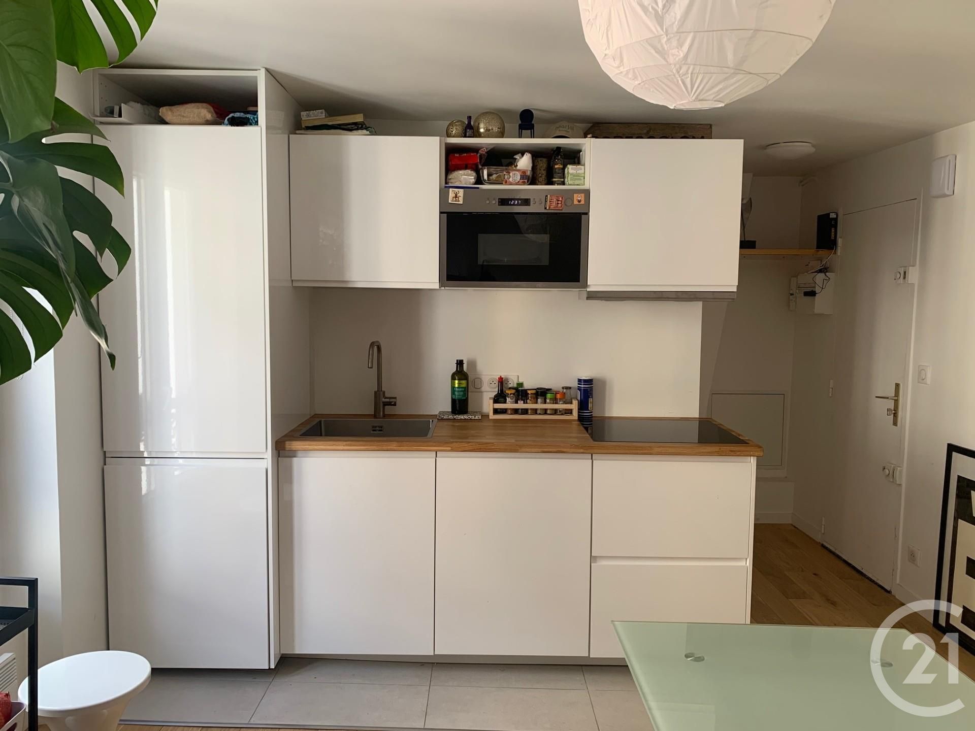Appartement Place Ferdinand-Brunot à Paris