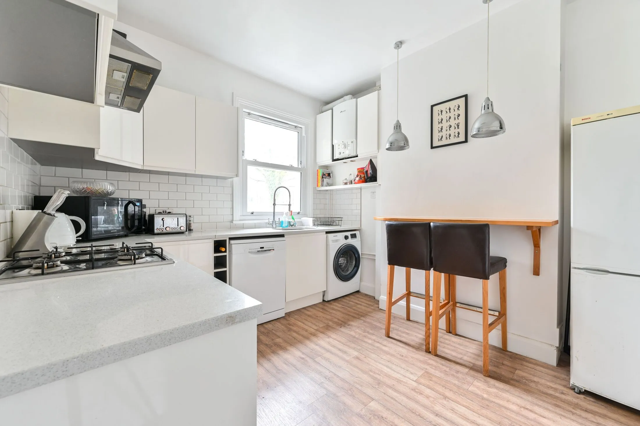 Flat Hafer Road in Greater London