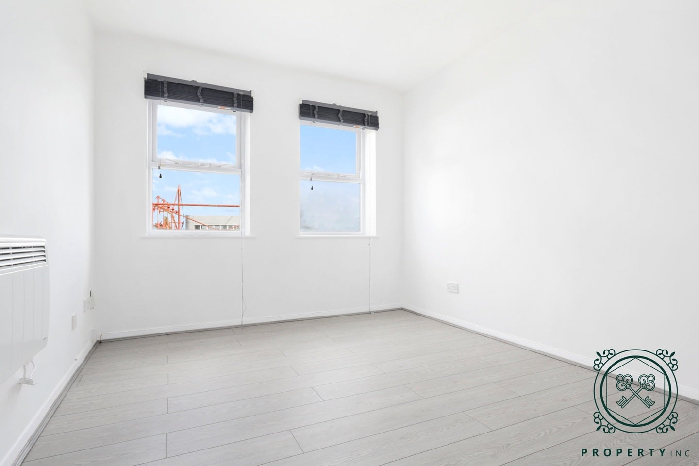 Flat Angelica Drive in Greater London