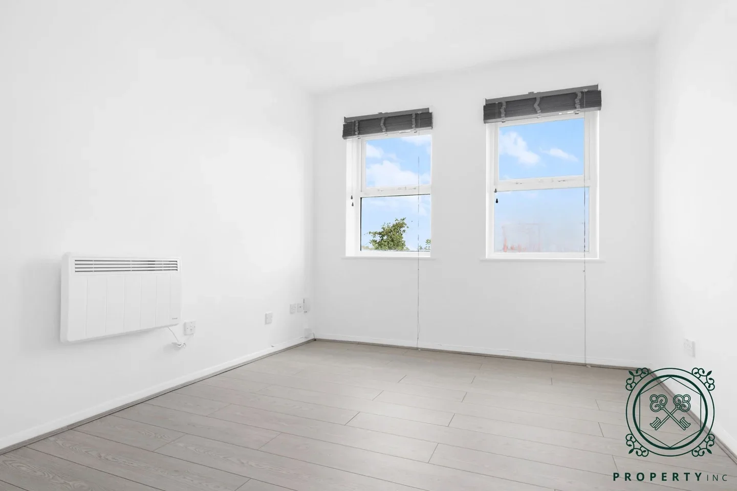 Flat Angelica Drive in Greater London