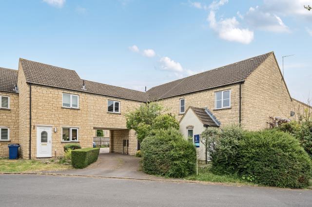 House Avocet Way in Cherwell District