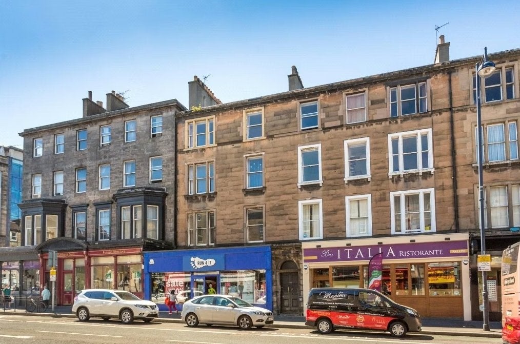 Flat Lothian Road in City of Edinburgh