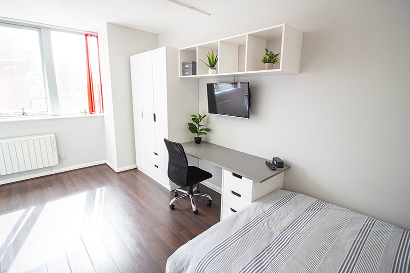 Room Milton Street in Nottingham