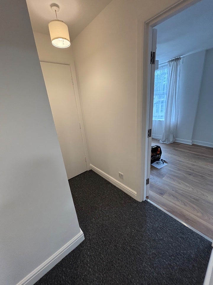 Flat Oakfield Road in Greater London