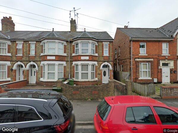 Flat Cobden Avenue in Peterborough