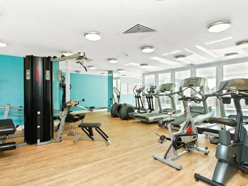 Room Capstan Square in Greater London