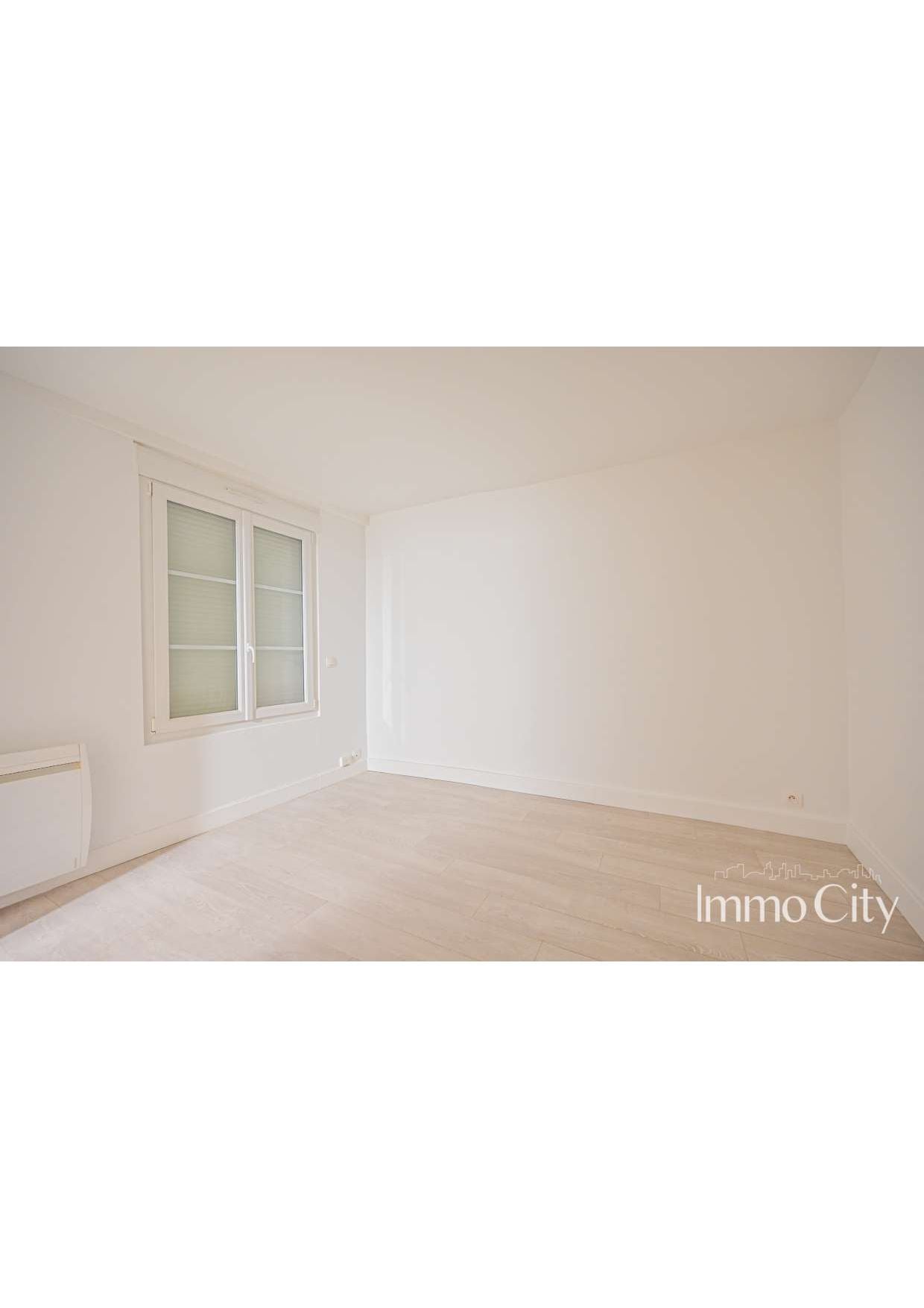Flat Rue de la Grande Truanderie in Paris