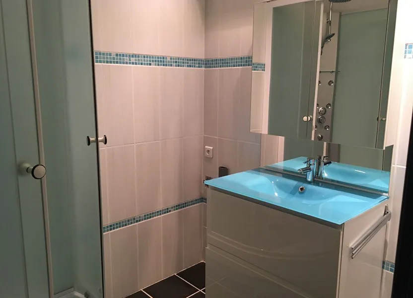 Chambre Chemin du Sallet à Saint-Laurent-des-Arbres