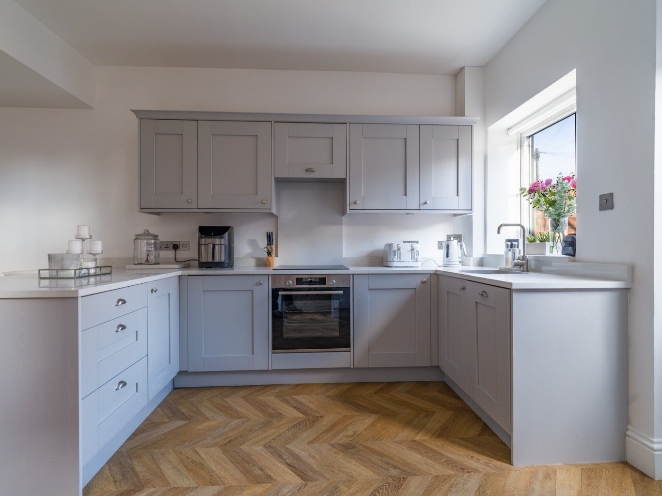 Flat St Georges Terrace in Newcastle upon Tyne