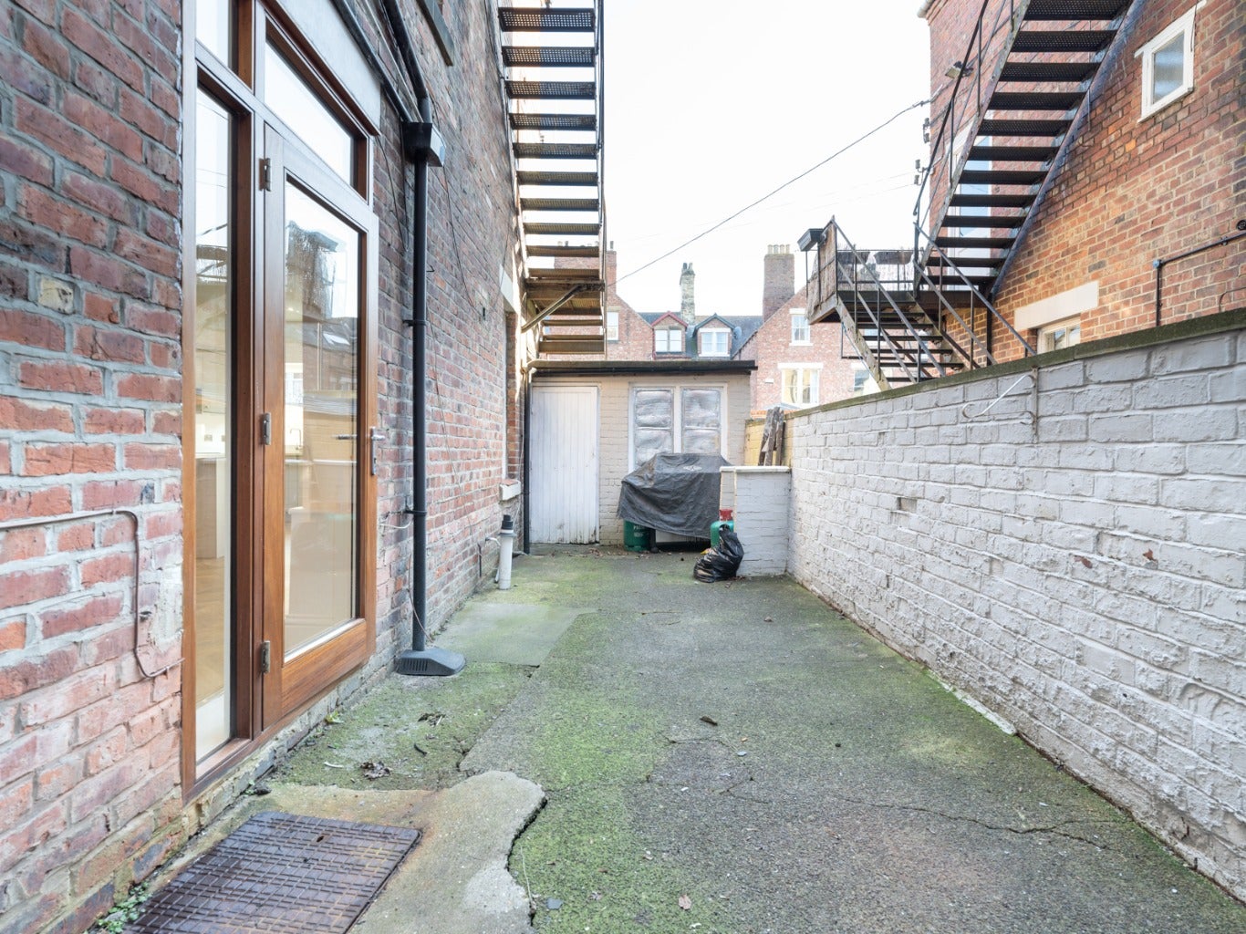 Flat St Georges Terrace in Newcastle upon Tyne
