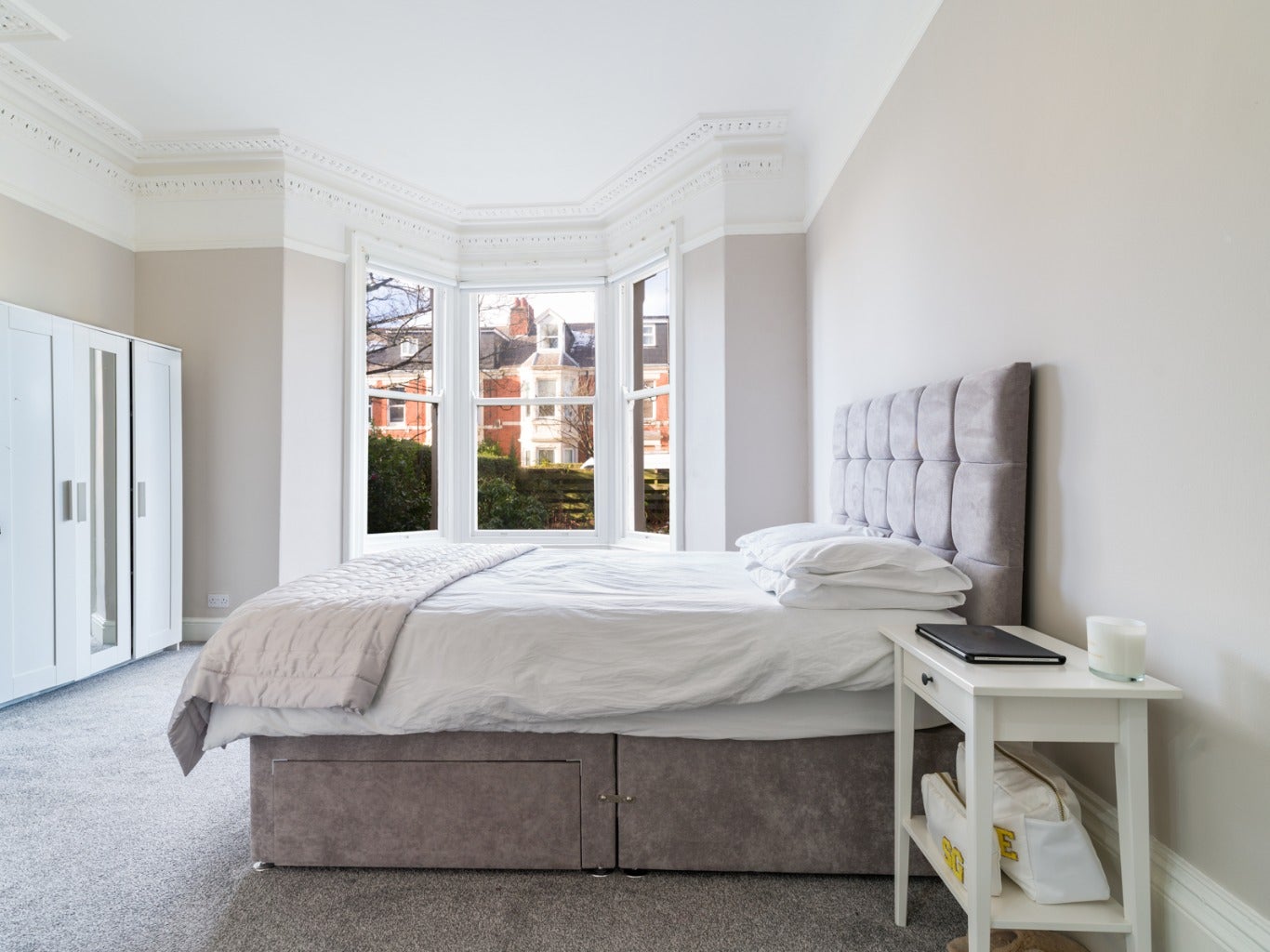 Flat St Georges Terrace in Newcastle upon Tyne