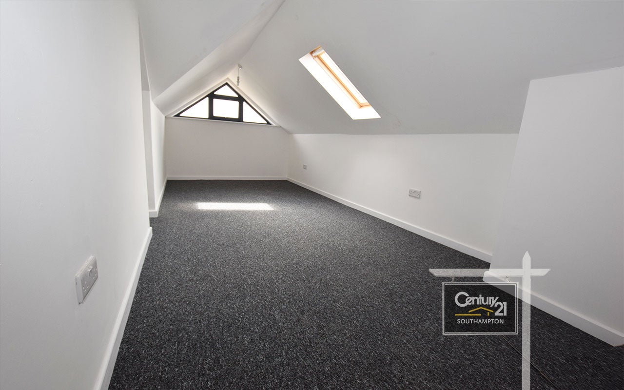 Flat St Denys Road in Southampton