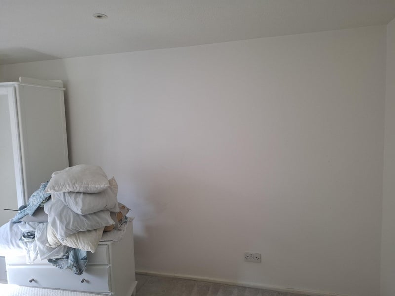 Room Collett Road in Greater London